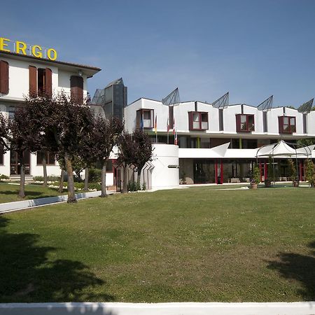 Albergo Ristorante Da Domenico Monte San Savino Buitenkant foto