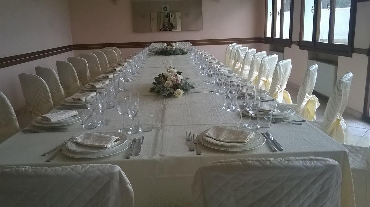 Albergo Ristorante Da Domenico Monte San Savino Buitenkant foto